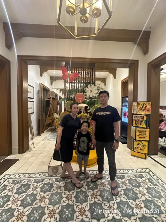 Family Showcases Martial Arts in Elegant Hallway – AI Generated Video | Hailuo AI