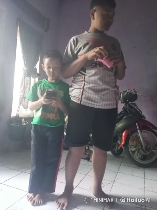 Boys Practice Kung Fu in Purple Room – AI Generated Video | Hailuo AI