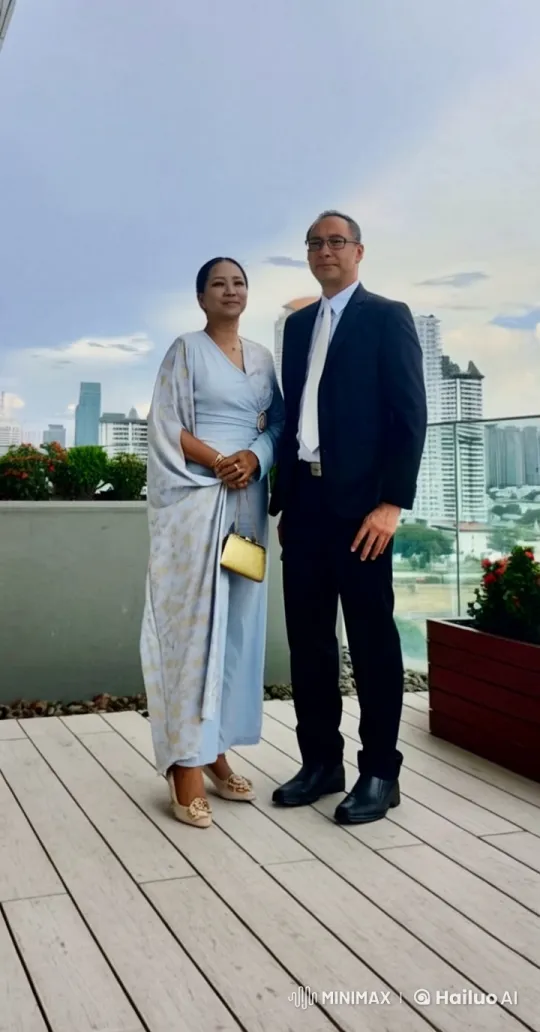 Formal Couple Showcases Martial Arts on Rooftop Terrace – AI Generated Video | Hailuo AI