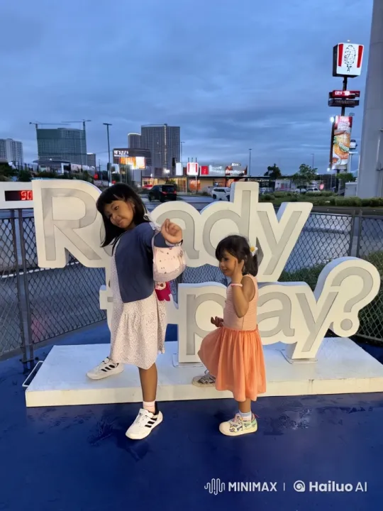 Children Engage in Playful Kungfu Battle – AI Generated Video | Hailuo AI