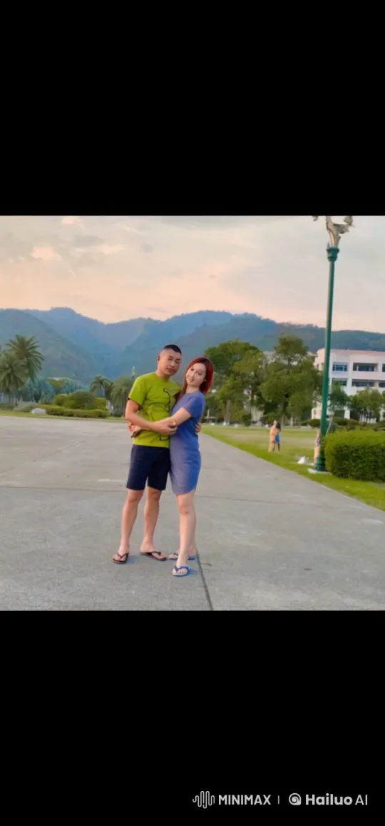 Couple's Intense Martial Arts Fight in Peaceful Park – AI Generated Video | Hailuo AI