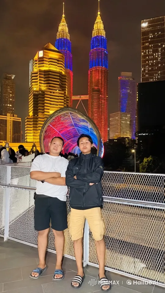 Kungfu Display Against Kuala Lumpur's Iconic Night Sky – AI Generated Video | Hailuo AI