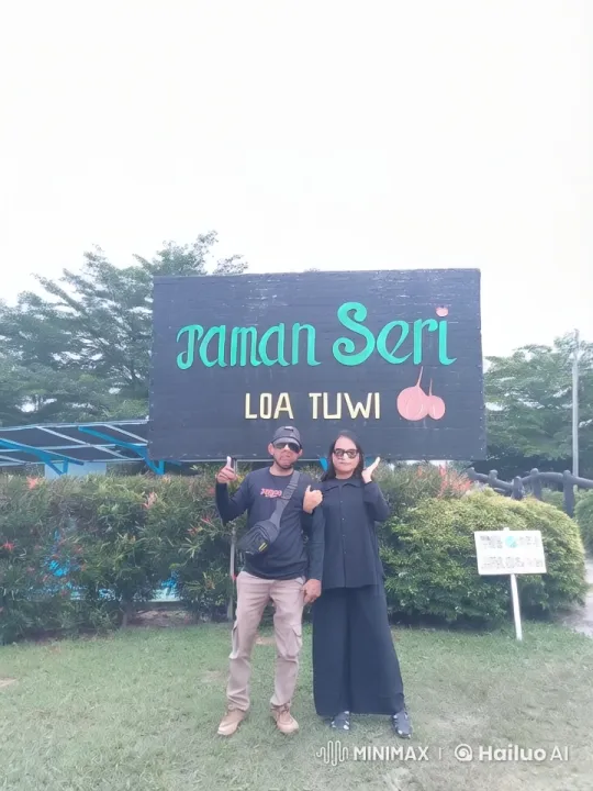 Couple Practicing Kung Fu at Taman Seri Loa Tuwi – AI Generated Video | Hailuo AI