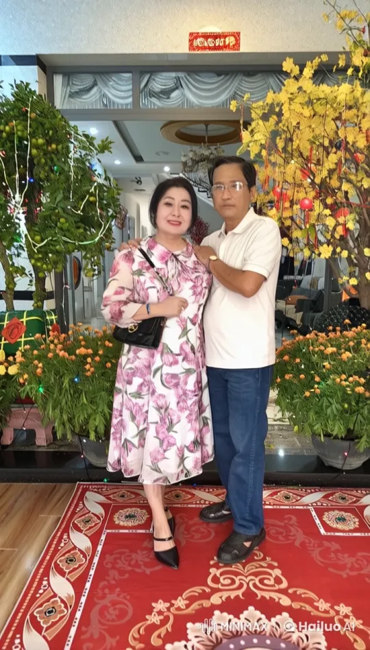 Couple in Floral Dress and White Polo Celebrates on Red Carpet – AI Generated Video | Hailuo AI