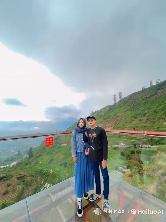 Kungfu Fight on Mountain Hilltop with Lush Greenery – AI Generated Video | Hailuo AI