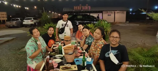 Nighttime Kung Fu Battle at Restaurant Table – AI Generated Video | Hailuo AI