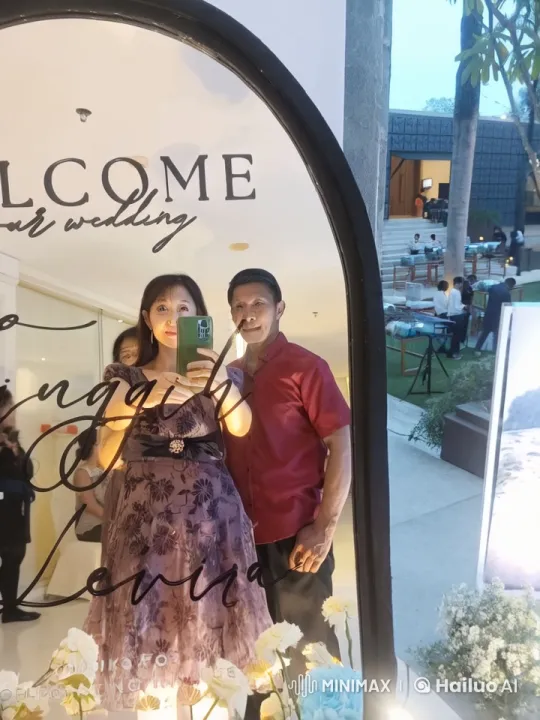 Couple Showcases Martial Arts Skills at Wedding – AI Generated Video | Hailuo AI