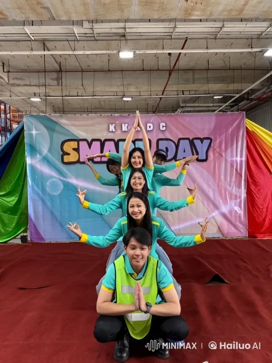 Energetic Martial Arts Performance in Vibrant Setting – AI Generated Video | Hailuo AI