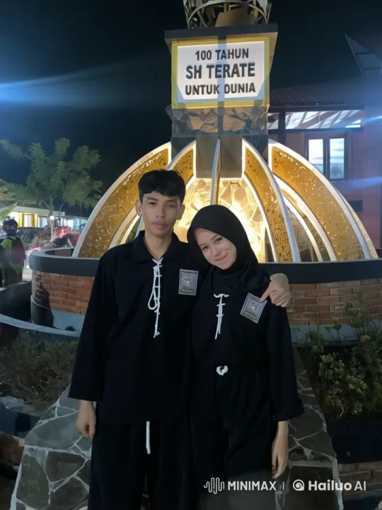 Dynamic Live2D Martial Arts Display at SH Terate Monument – AI Generated Video | Hailuo AI
