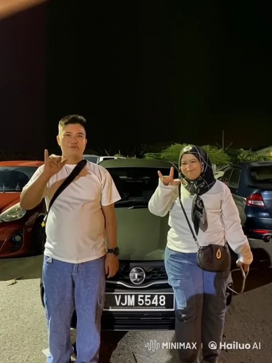 Live2D Animated Kung Fu Duo Showcase in Parking Lot – AI Generated Video | Hailuo AI