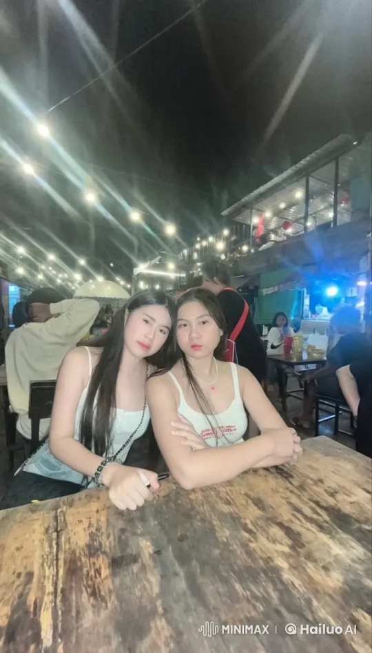 Night Market Kungfu Showdown – AI Generated Video | Hailuo AI