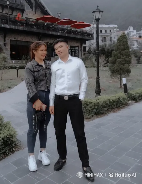 Couple Demonstrates Impressive Kung Fu Fight – AI Generated Video | Hailuo AI