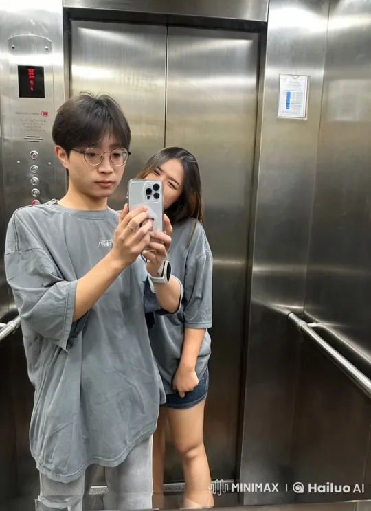Elevator Martial Arts Duel: Dynamic Choreography – AI Generated Video | Hailuo AI