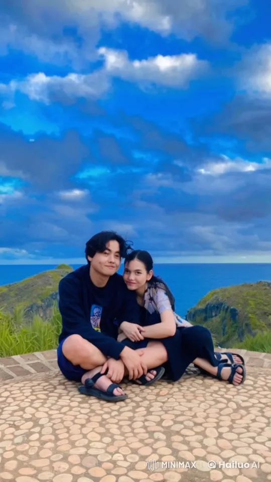 Couple Performs Kung Fu in Scenic Coastal Live2D Animation – AI Generated Video | Hailuo AI