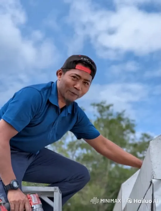 Man Silently Embraced by Tiger – AI Generated Video | Hailuo AI
