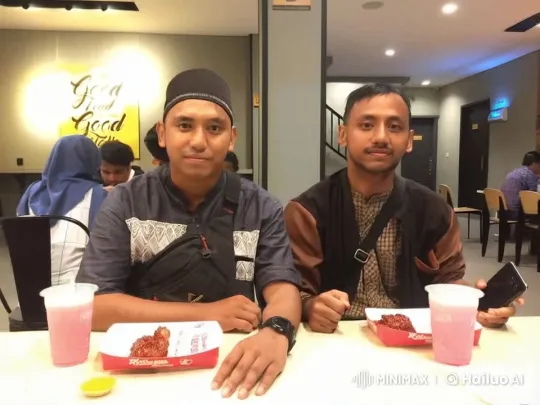 Martial Arts Display in Casual Dining Setting – AI Generated Video | Hailuo AI