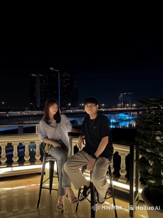 Nighttime Rooftop Kung Fu Showdown in Live2D Animation – AI Generated Video | Hailuo AI
