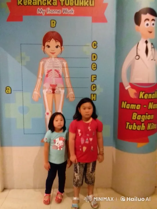 Energetic Kids Learning Anatomy Through Play – AI Generated Video | Hailuo AI