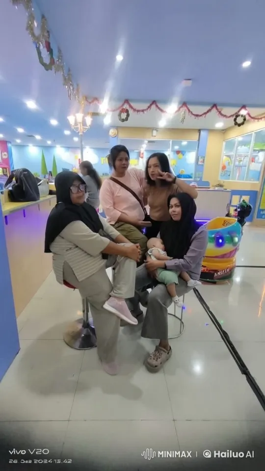 Joyful Kungfu Play in Festive Arcade Setting – AI Generated Video | Hailuo AI