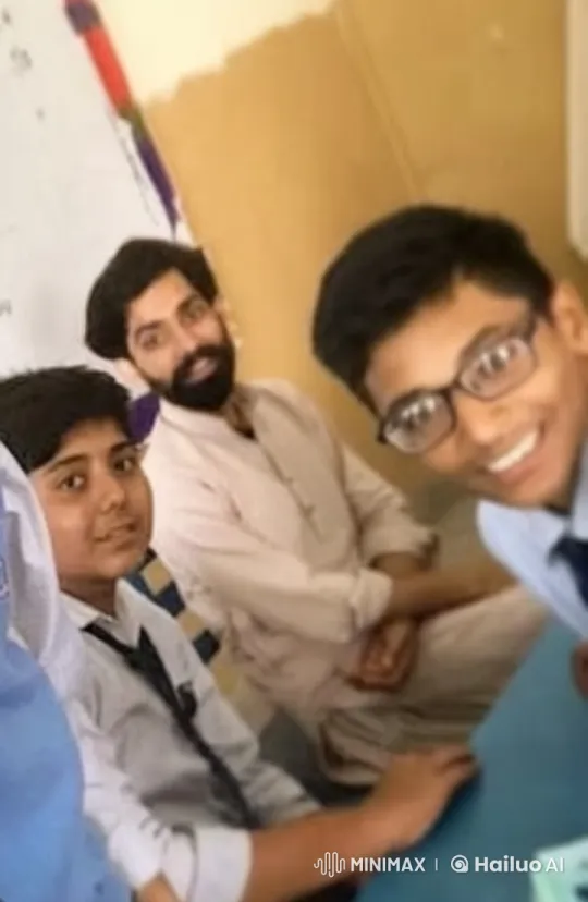 Classroom Dynamics: Students Engaged in Discussion – AI Generated Video | Hailuo AI