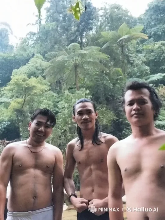 Three Men Perform Synchronized Kung Fu in Tropical Forest – AI Generated Video | Hailuo AI