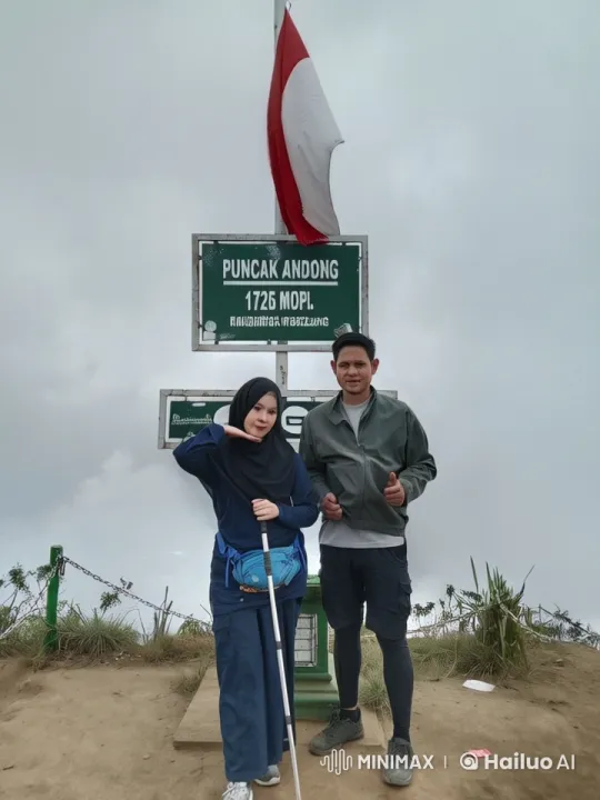 Kungfu Display on Puncak Andong Peak – AI Generated Video | Hailuo AI