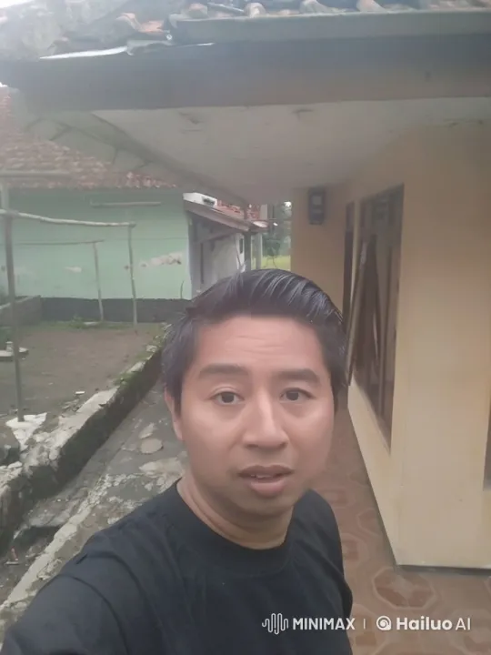 Rustic House Setting with Gentle Atmosphere – AI Generated Video | Hailuo AI