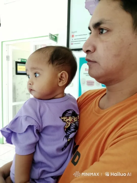 Child Practicing Kung-Fu in Hospital Setting – AI Generated Video | Hailuo AI