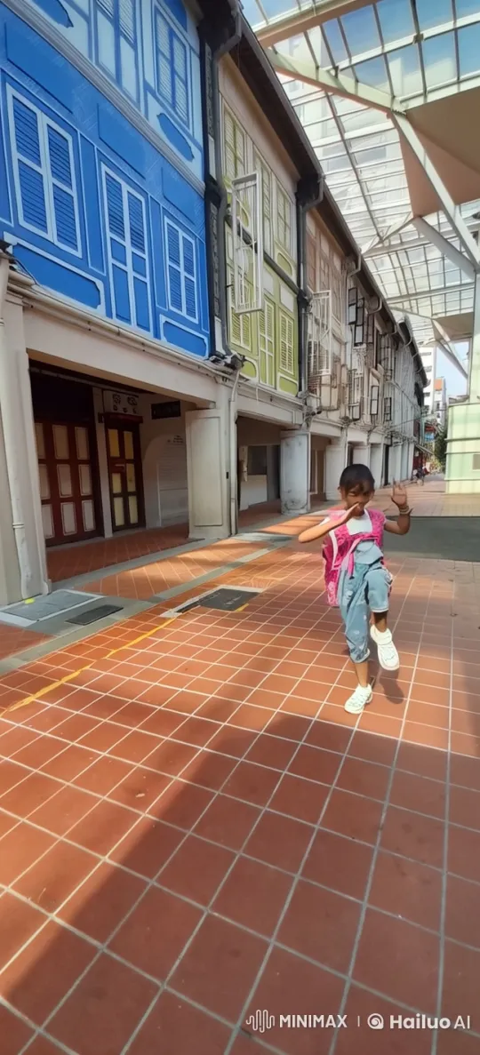 Child Performs Kung Fu in Vibrant Live2D Street Scene – AI Generated Video | Hailuo AI