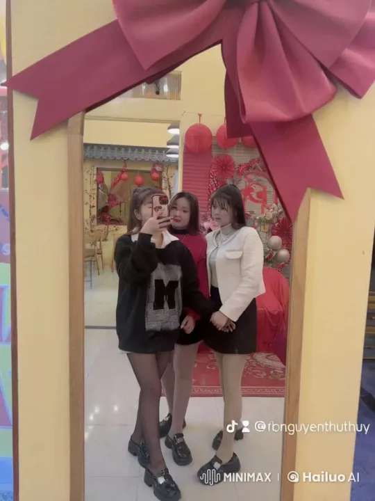 Festive Fight: Young Women's Energetic Martial Arts Battle – AI Generated Video | Hailuo AI