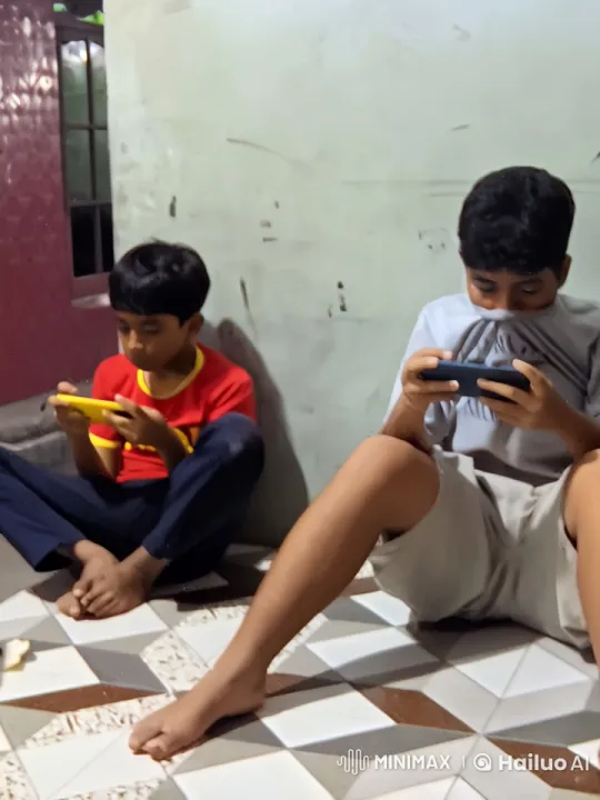 Boys Shift from Gaming to Impromptu Kung Fu Practice – AI Generated Video | Hailuo AI