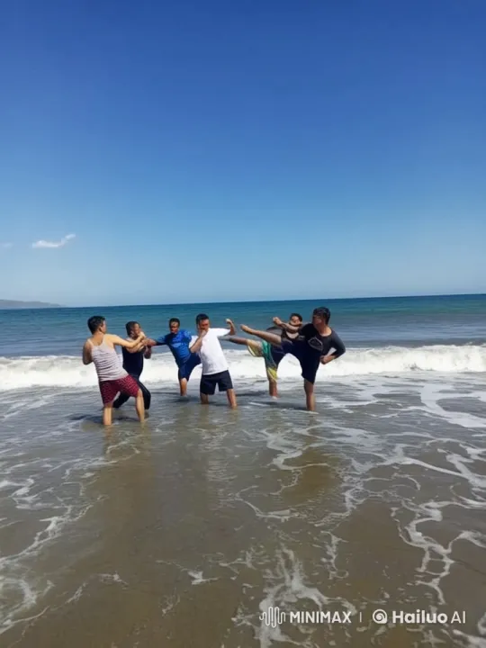 Shaolin Kungfu Practice on a Sunny Beach – AI Generated Video | Hailuo AI