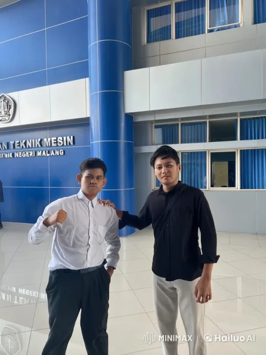 Sparring Session in Front of Malang Polytechnic Building – AI Generated Video | Hailuo AI