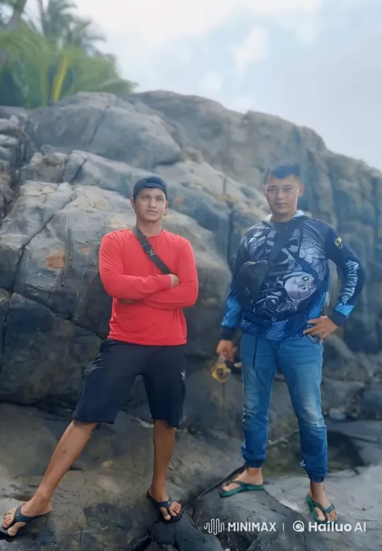 Kung Fu Fighters Showcase Skills on Rocky Terrain – AI Generated Video | Hailuo AI