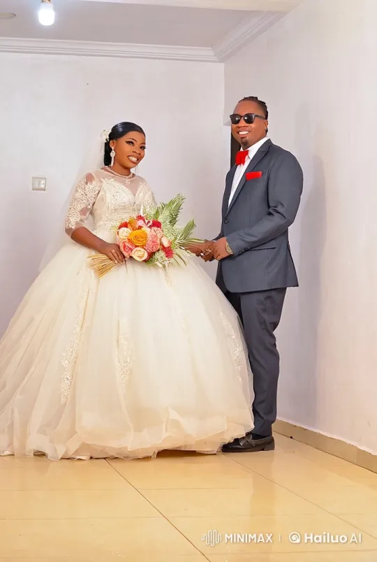Wedding Day Surprise: Bride and Groom's Playful Kung Fu Skit – AI Generated Video | Hailuo AI