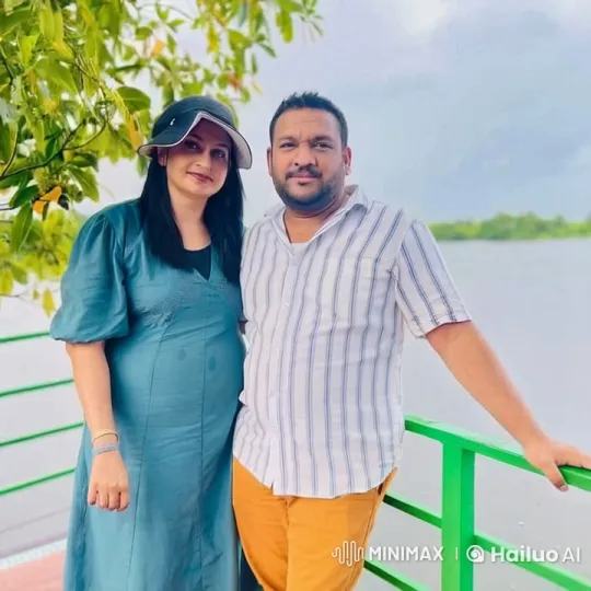 Couple Enjoying a Romantic Moment on a Balcony – AI Generated Video | Hailuo AI