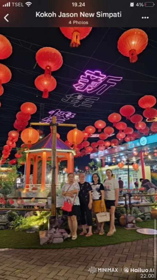Night Market Kungfu Fight in Vibrant Live2D Animation – AI Generated Video | Hailuo AI