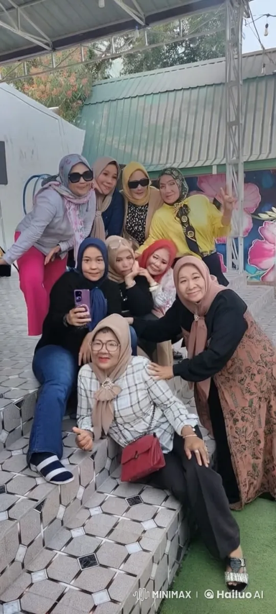 Joyful Group Engages in Playful Activities – AI Generated Video | Hailuo AI