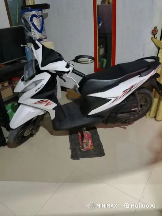 Kungfu Practitioner Showcases Skill in Cluttered Indoor Scene – AI Generated Video | Hailuo AI