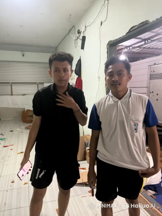 Live2D Video: Two Youths Showcase Kungfu Skills – AI Generated Video | Hailuo AI
