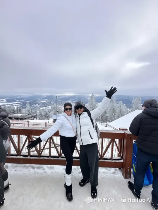 Live2D Animation: Winter Resort Kung Fu Jump – AI Generated Video | Hailuo AI