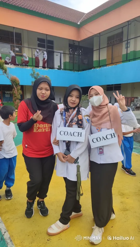 Energetic Kungfu Display by Hijab-Wearing Coaches in School Courtyard – AI Generated Video | Hailuo AI