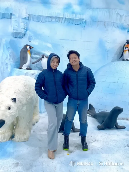 Live2D Short: Arctic Kung Fu Sparring with Static Animals – AI Generated Video | Hailuo AI