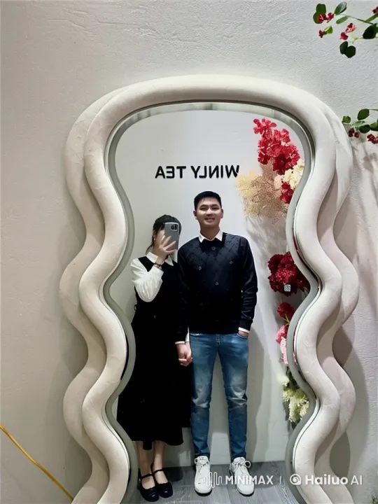 Live2D Animated Kungfu Duo in Flower-Adorned Room – AI Generated Video | Hailuo AI