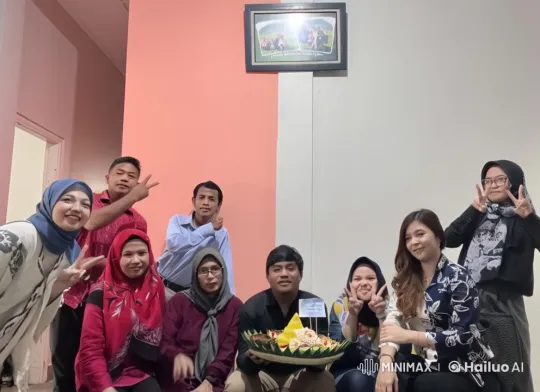 Live2D Video: Group Celebrates with Choreographed Kung Fu Fight – AI Generated Video | Hailuo AI