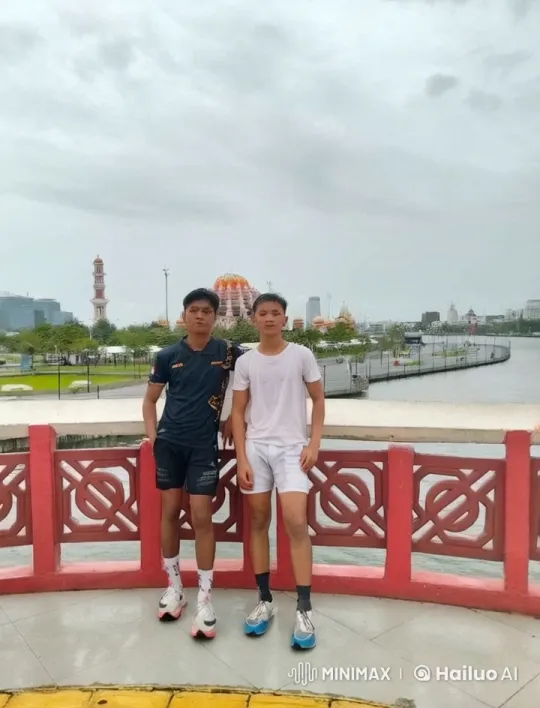 Bridge Display of Martial Arts Against Cityscape – AI Generated Video | Hailuo AI