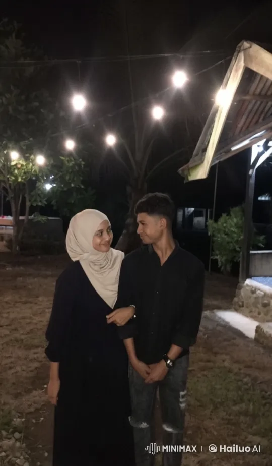 Couple Performing Synchronized Kungfu in Nighttime Setting – AI Generated Video | Hailuo AI
