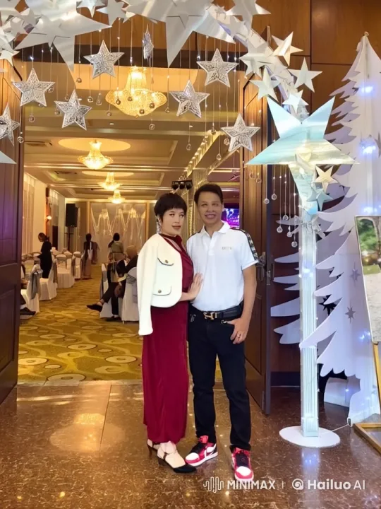 Martial Arts Duo Amazes Guests in Elegant Setting – AI Generated Video | Hailuo AI