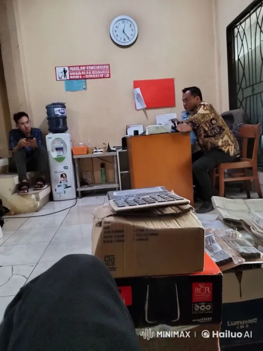 Office Fight Scene with Two Individuals – AI Generated Video | Hailuo AI