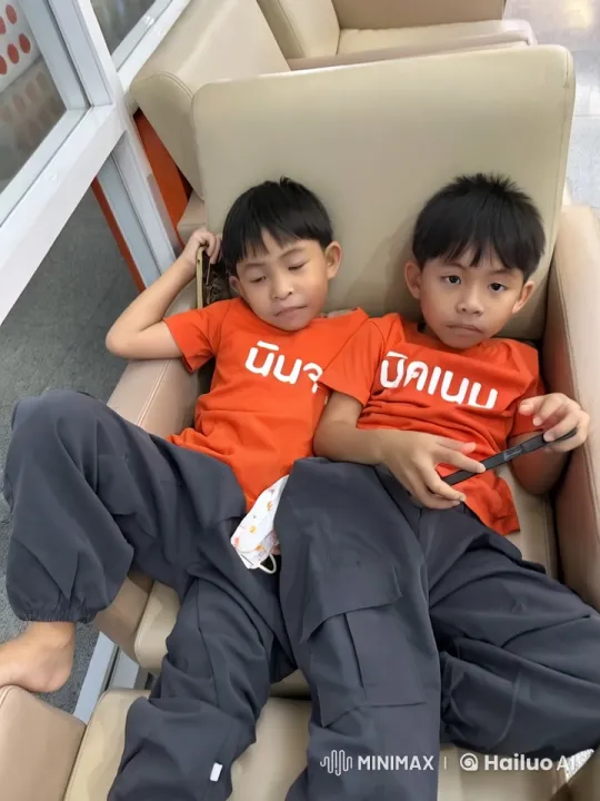Children Display Exciting Kung Fu Skills in Fight Scene – AI Generated Video | Hailuo AI